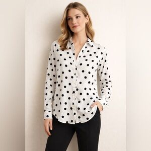 Ann Taylor White Black Polka Dot Button Down V Neck Blouse Size XS Classic